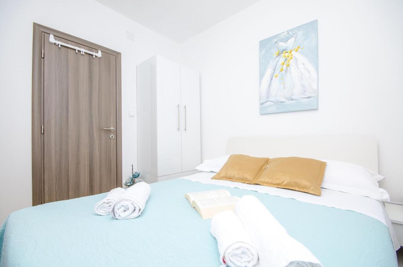 Apartments City View Trogir Exterior photo