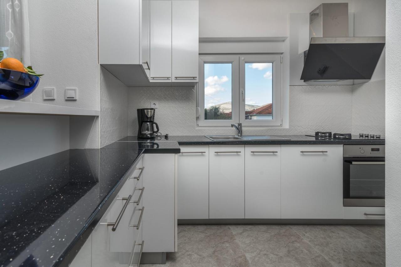 Apartments City View Trogir Exterior photo