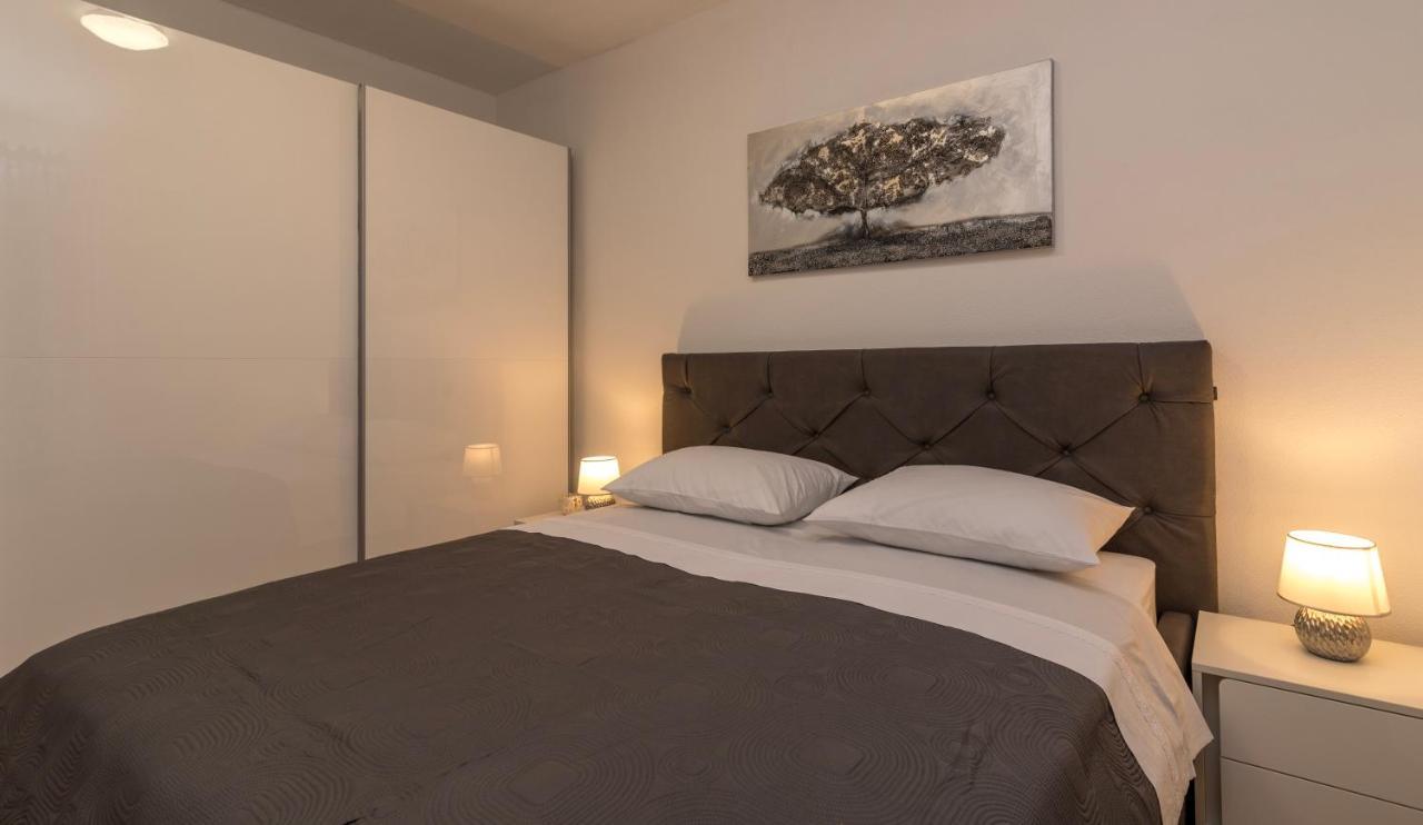 Apartments City View Trogir Exterior photo